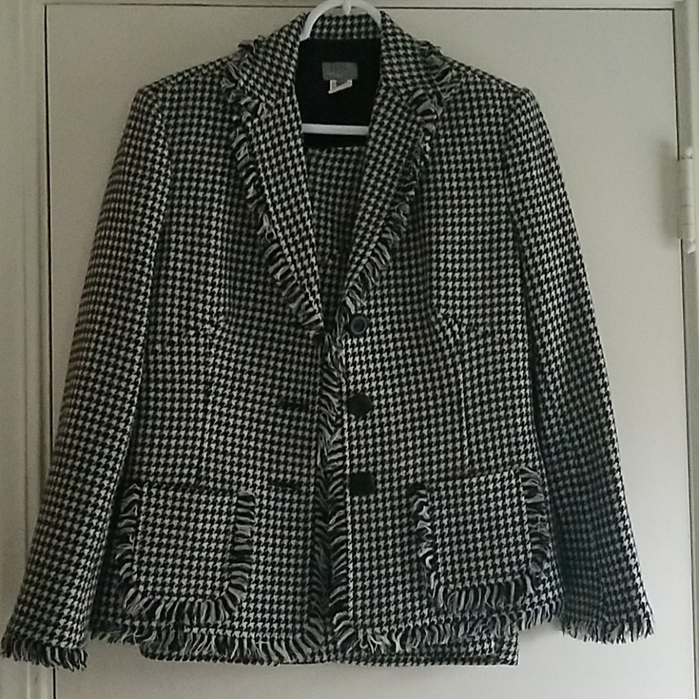 Herringbone women's suit